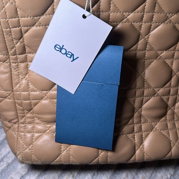 Dior Tan Quilted lady Dior Handbag in excellent condition - Picture 11 of 11